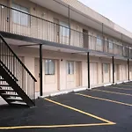 Canuck Inn And Suites